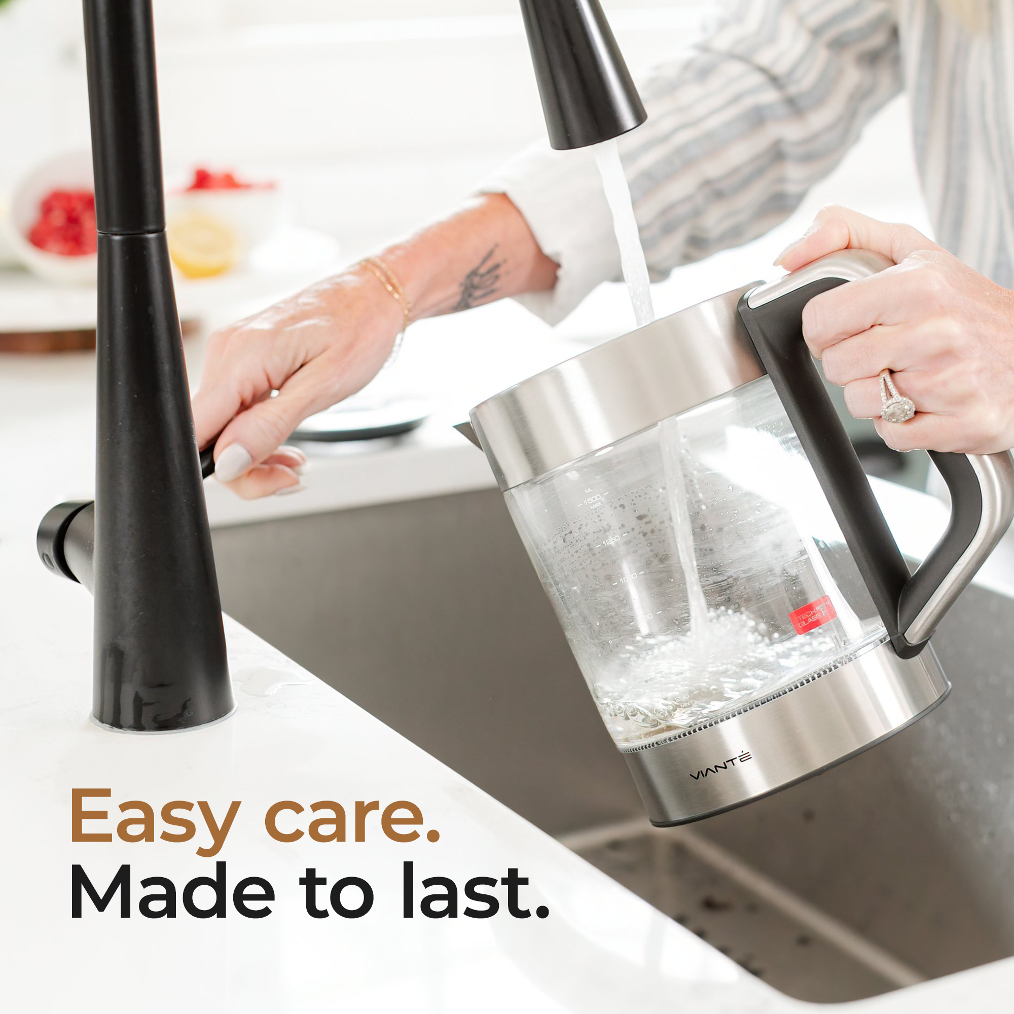 NO PLASTIC-TO-WATER CONTACT KETTLE WITH DIGITAL TEMPERATURE CONTROL & INFUSER.